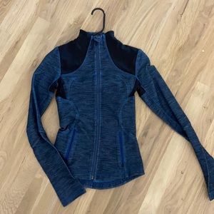 Lululemon jacket size 2 - black and blue